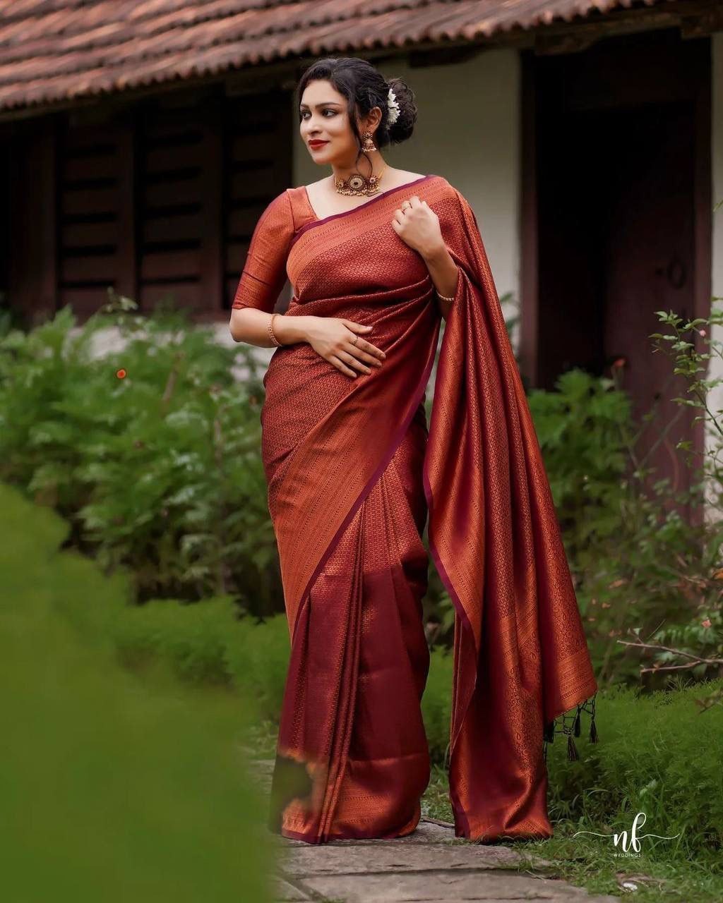 Maroon Banarasi Silk All Over Gold Zari Jacquard Weaved Saree