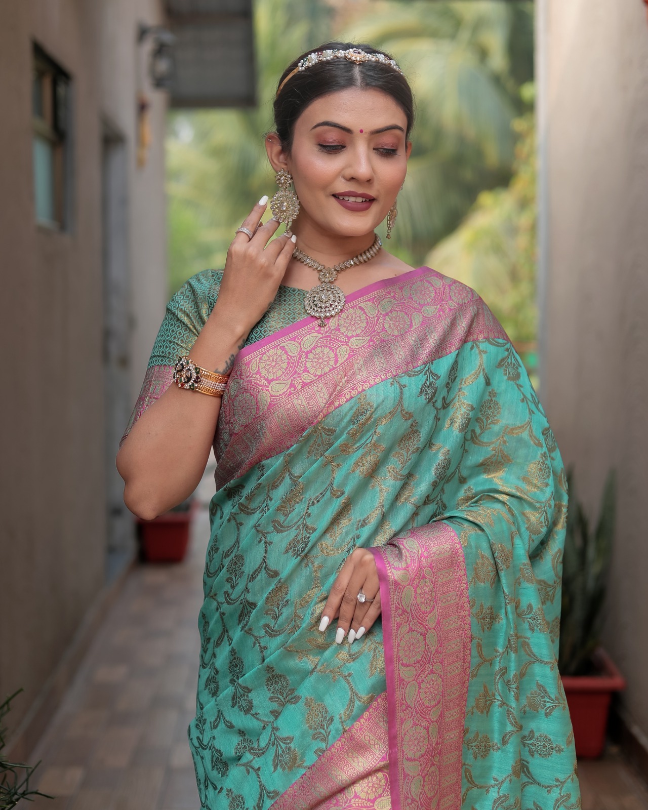 Pure Banarasi Handloom Katan Silk Rich Woven Body With Rich Pallu Saree