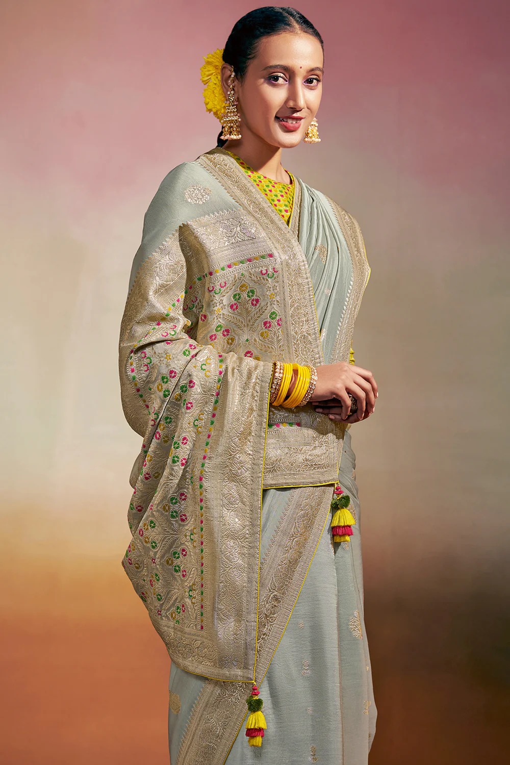 Pure Viscose Dola Silk All Over Zari Designer Minakari Pallu Saree