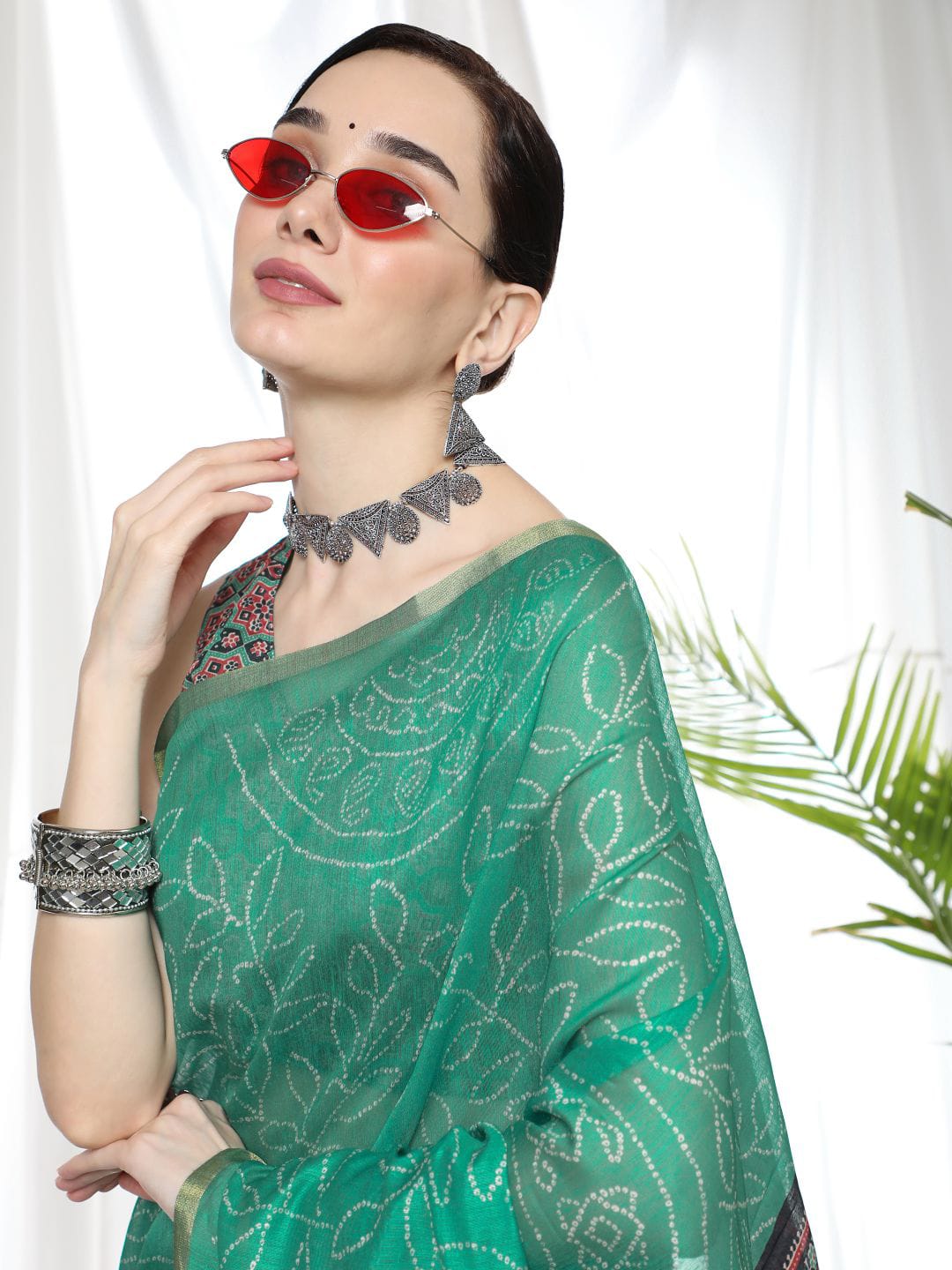 Soft Linen Cotton Bandhani Print All Narrow Zari Border Saree