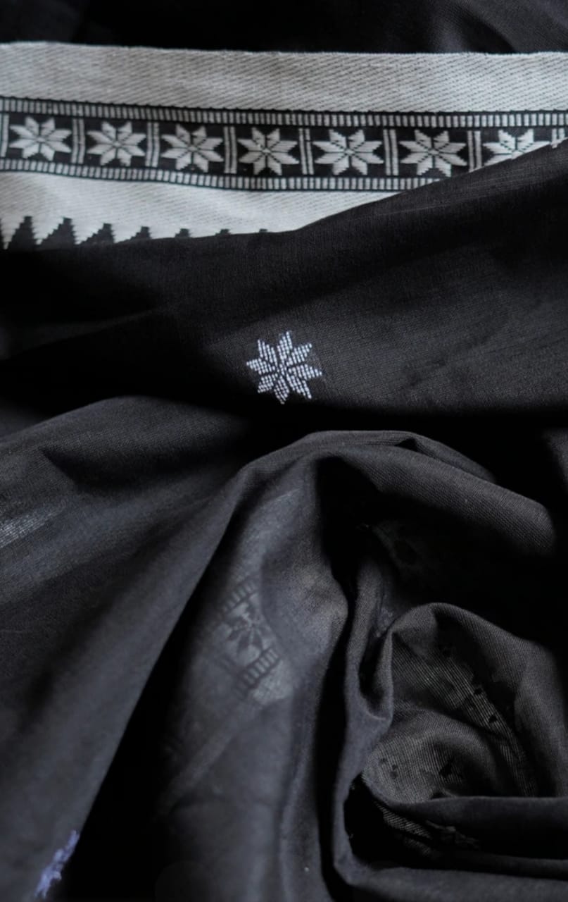 Cotton Silk Handloom Weaved Rich Resham Woven Border Pallu Saree