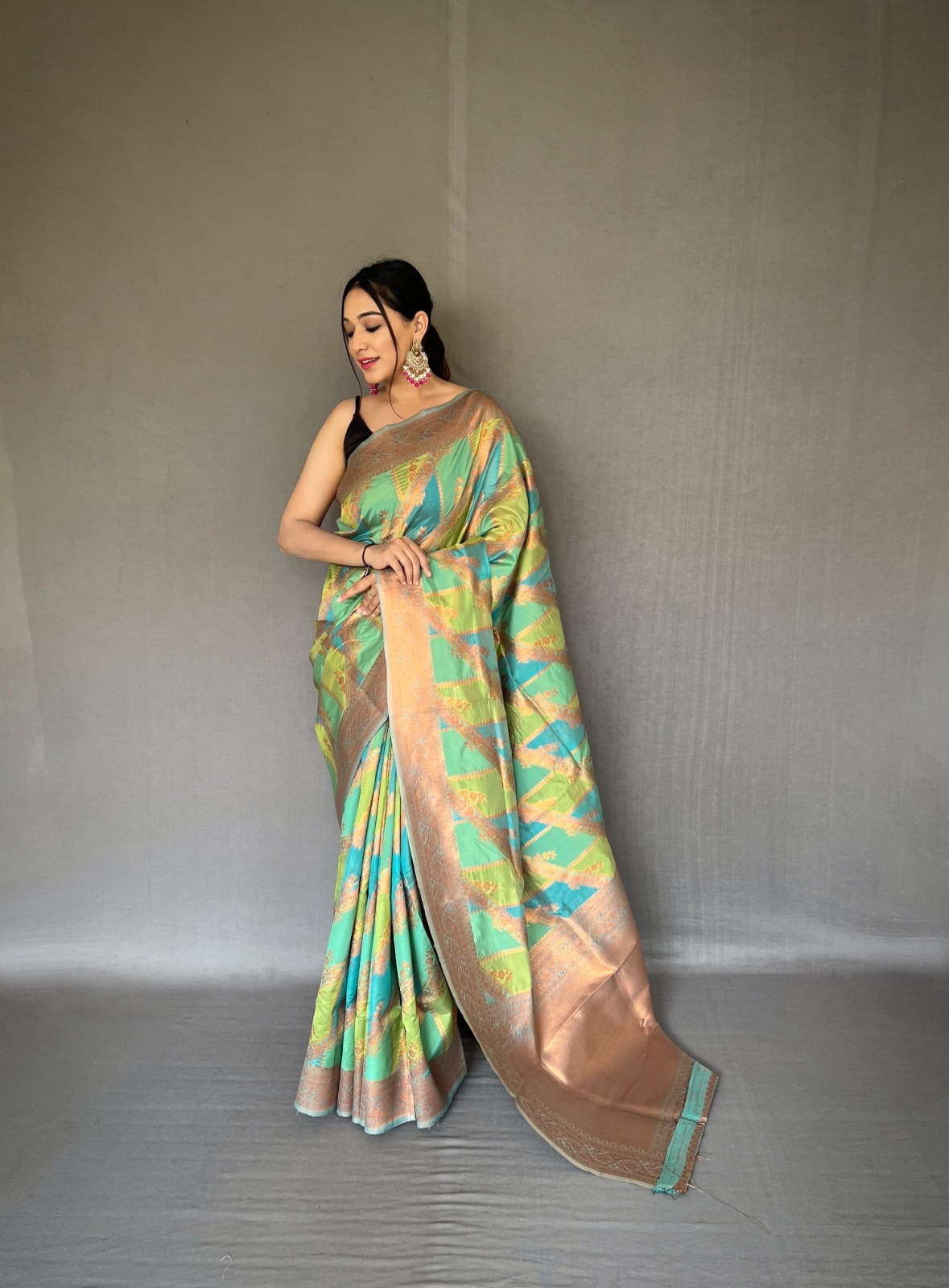 Pure Tissue Silk Zari Weaved Body Rich Pallu Saree