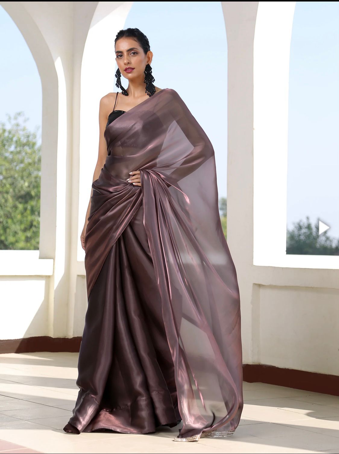 Metallic Polish Silk All Over Plain Saree With Latkans On Pallu
