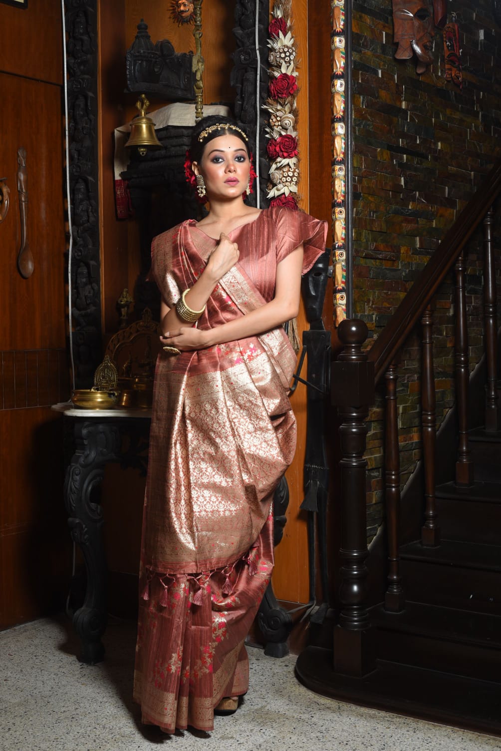 Pure Tussar Jamdani Silk Zari Weaved Border Saree