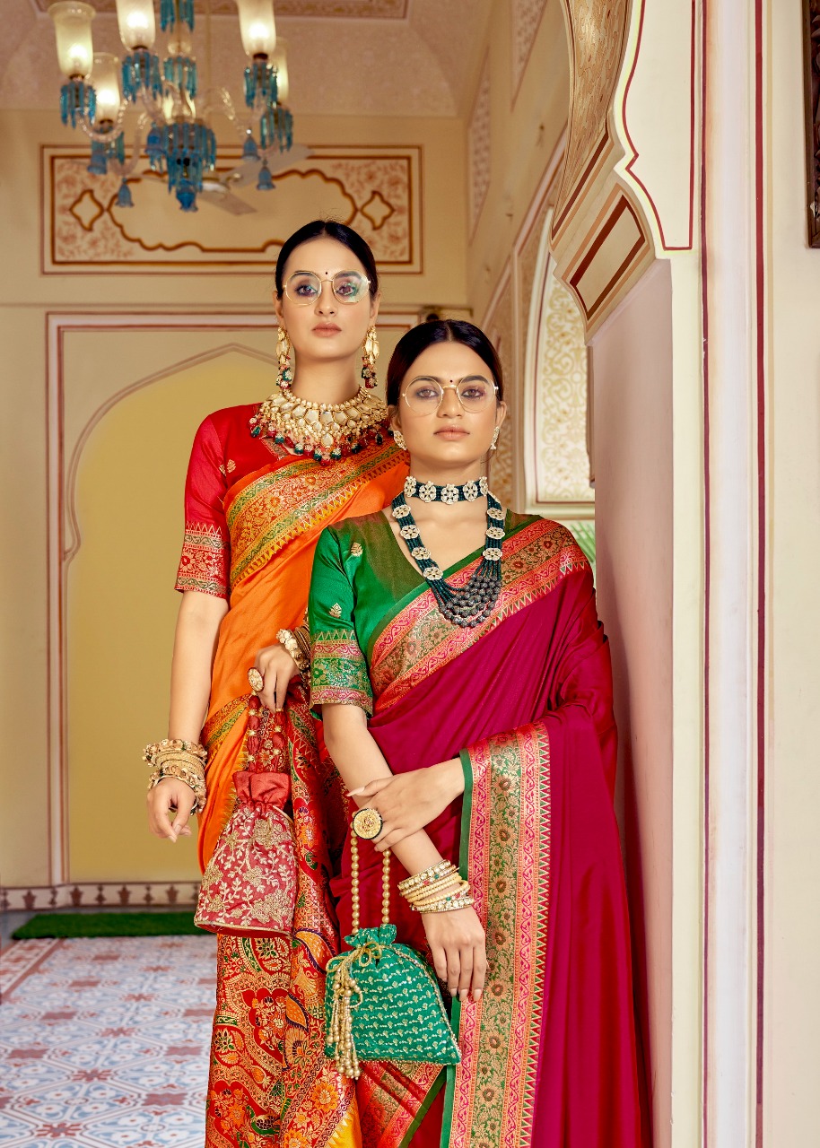 Pure Banarasi Plain Silk With Rich Designer Zari Weaved Pallu And Border Saree