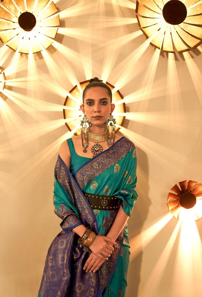 Pure Banarasi Chaap Handloom Silk All Over Zari Weaved Rich Pallu Saree