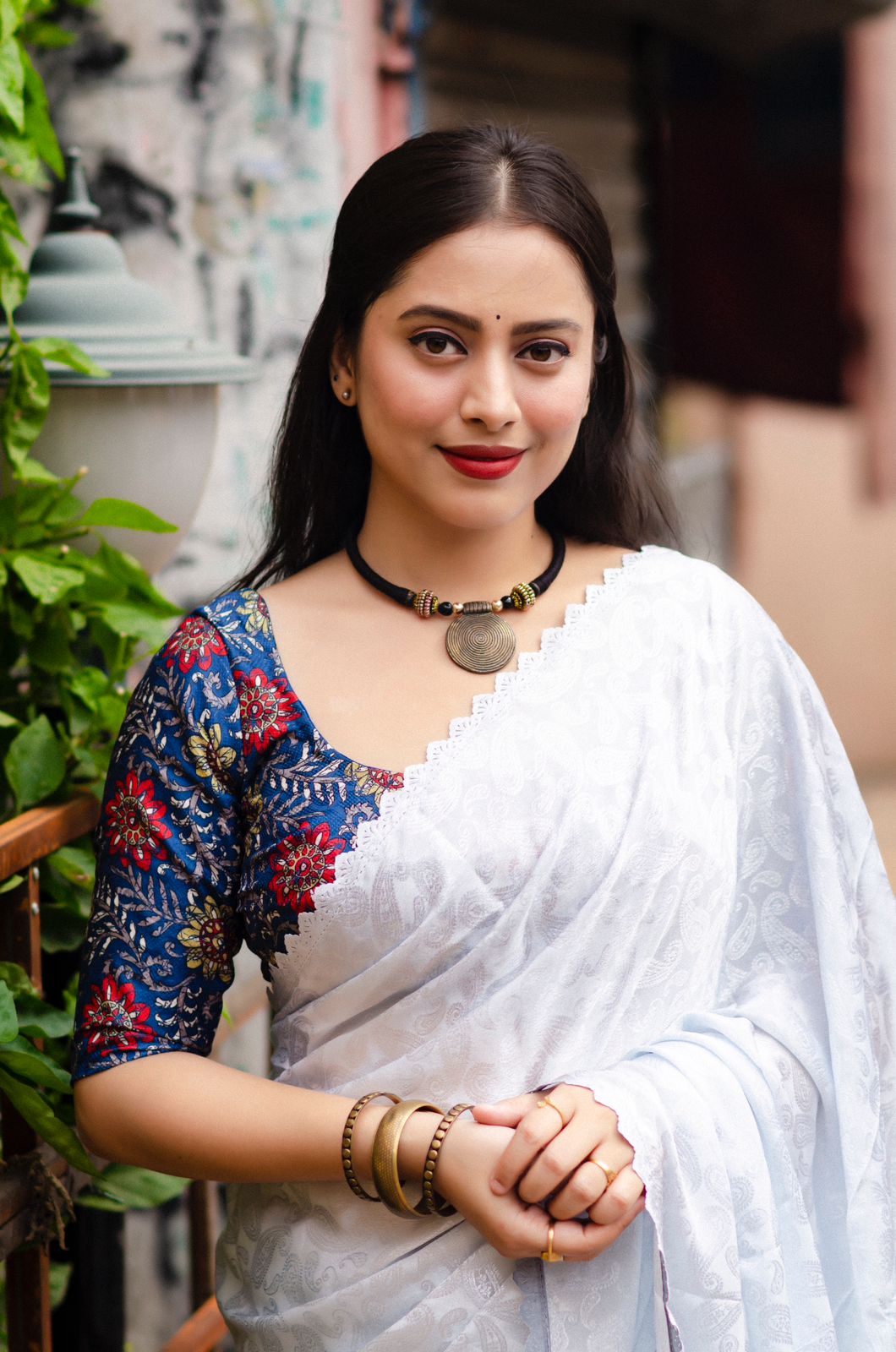 Soft Crepe Silk All Over Mango Woven Design With Cut Work Border Saree