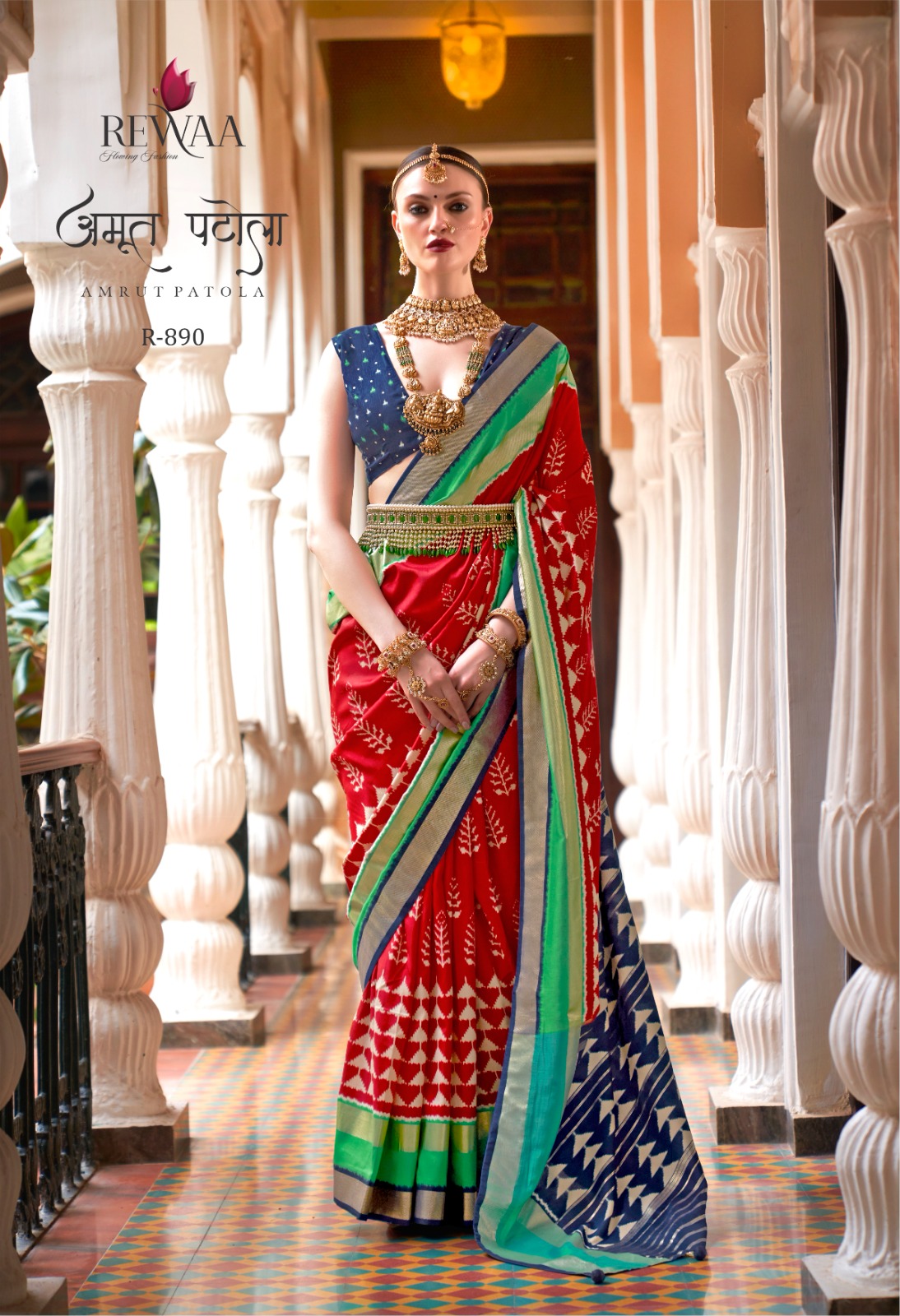 Premium Silk Patola Exclusively Weaved With Floral Vacuum Finish Saree