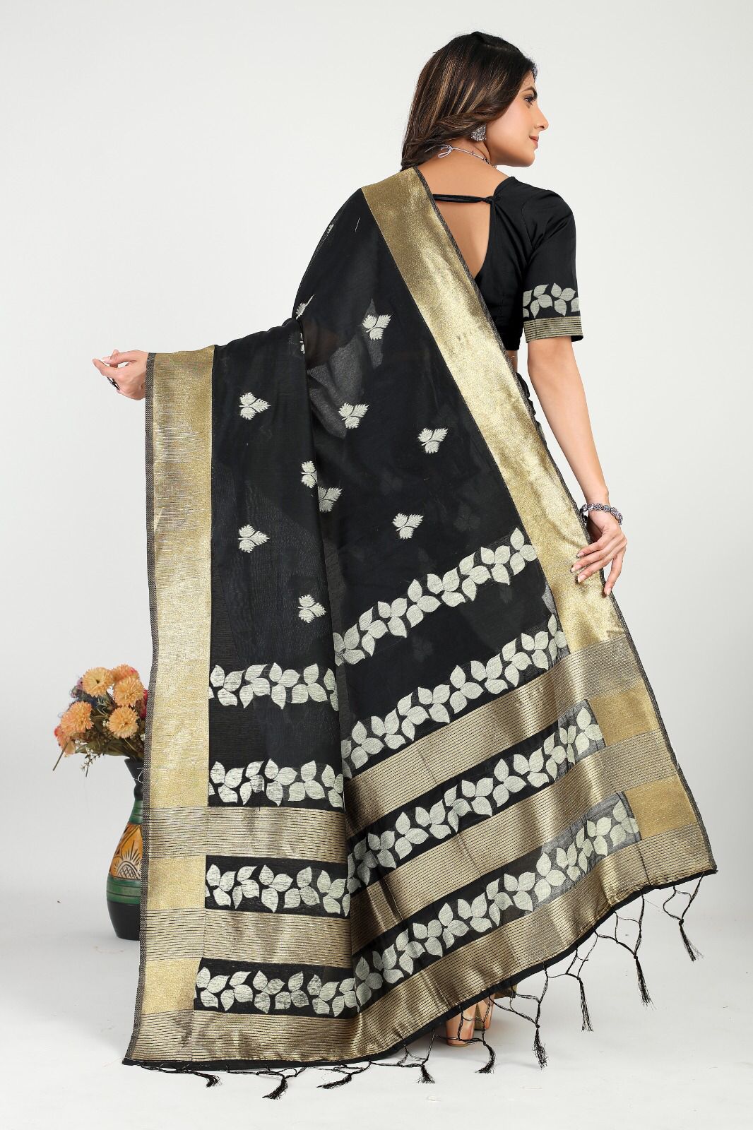Pure Linen Silk Zari Meenakari Weaved With Tassels On Pallu Saree