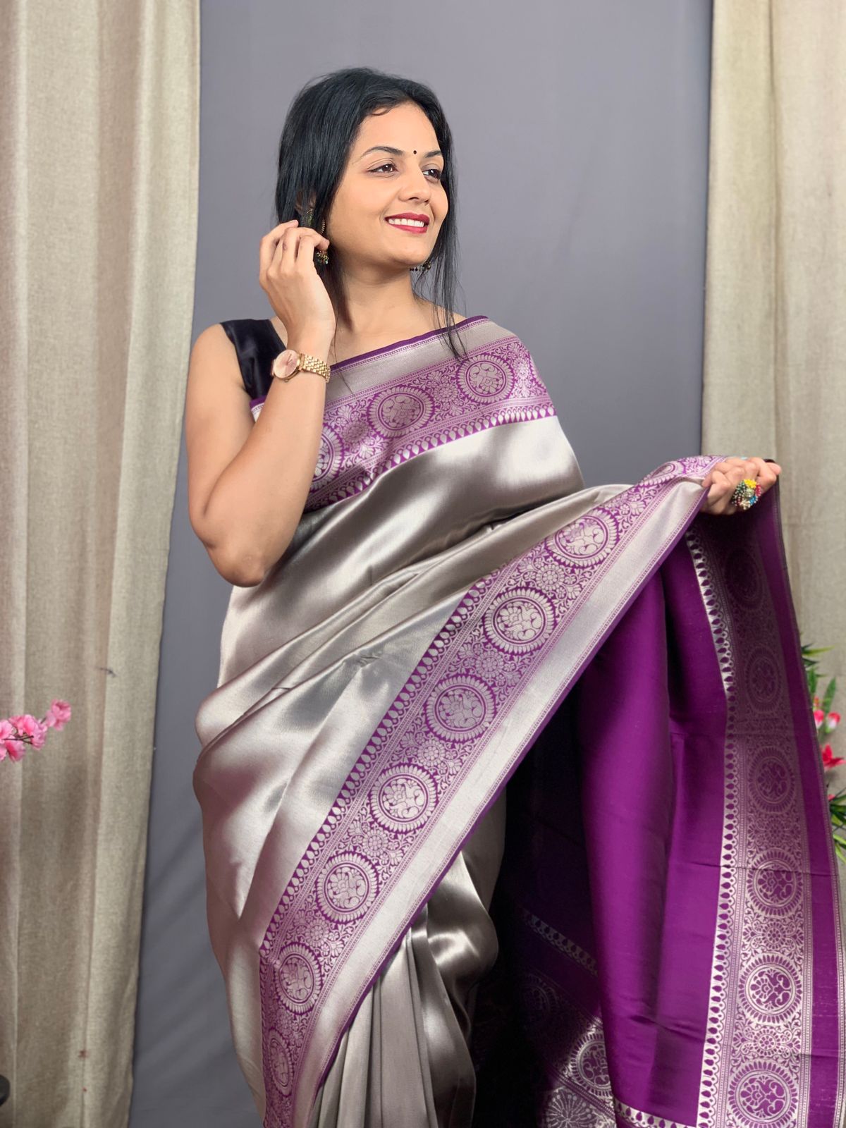 Pure Banarasi Silk Rich Plain Zari Weaved All Over With Weaved Pallu Saree