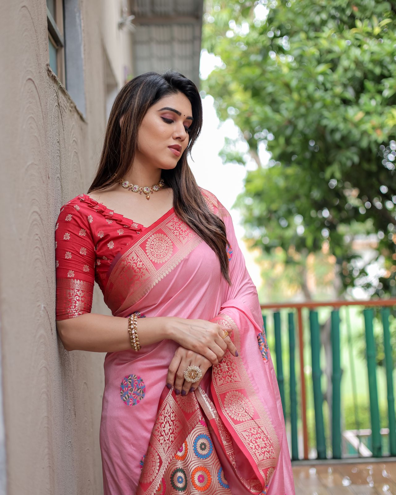 Pure Banarasi Silk All Over Zari Weaved Boota With Rich Weaved Zari Pallu Saree