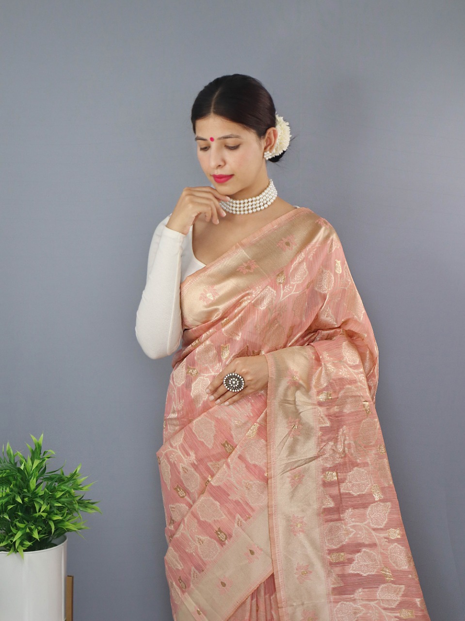 Pure Linen All Over Gold Zari And Resham Weaved Rich Pallu Weaving Sarees