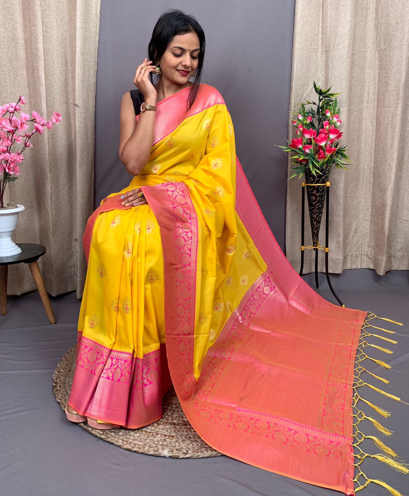 Pure Banarasi Silk Rich All Over Zari Weaved Boota Rich Weaved Pallu Saree