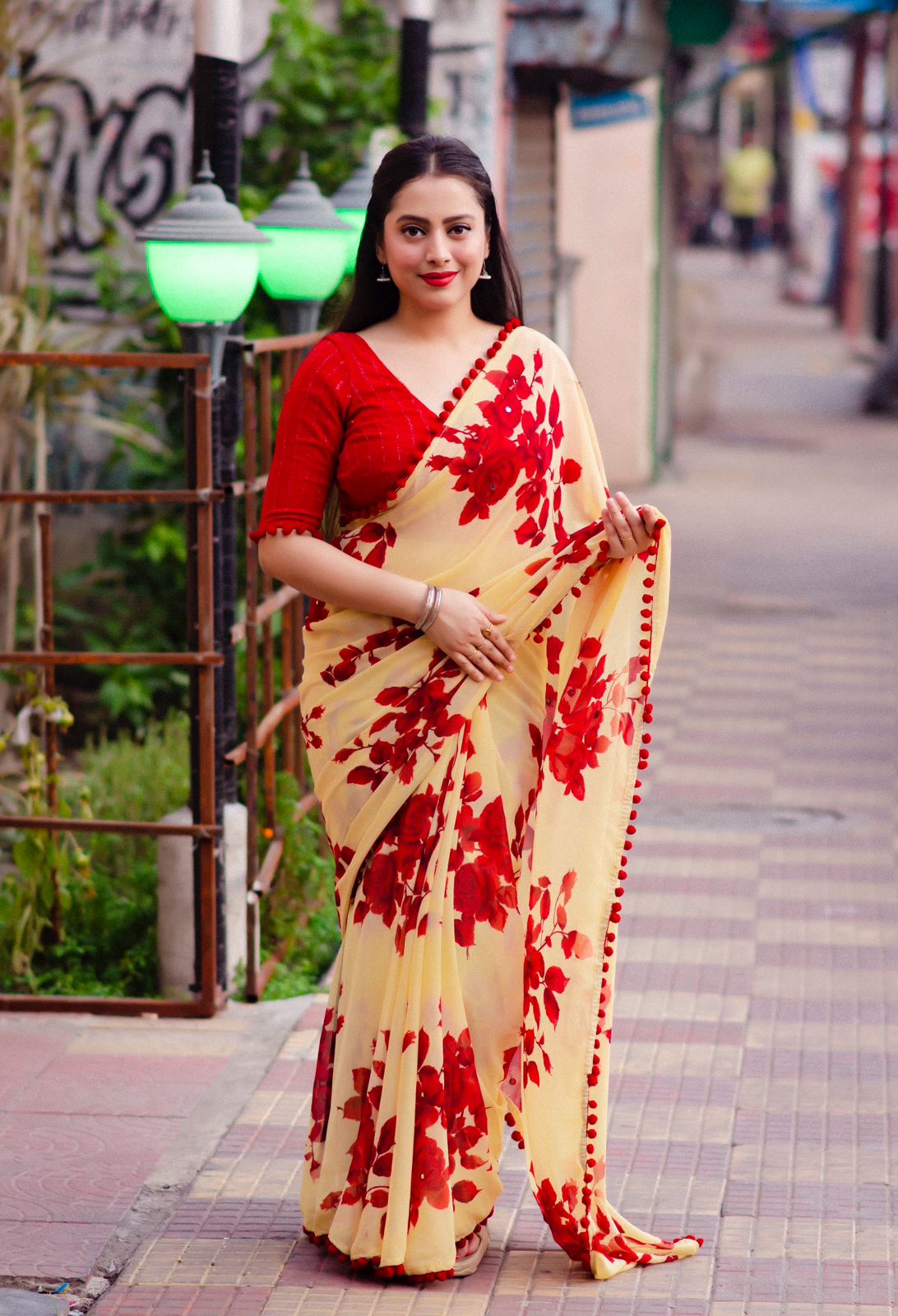 Soft Georgette All Over Digital Floral Printed With Pom Pom Border Saree