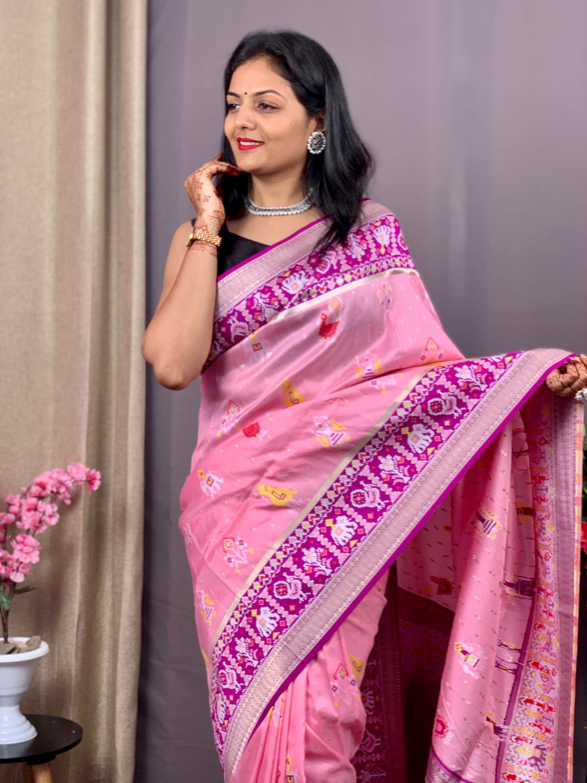 Pure Banarasi Patola Silk Rich Zari And Meenakari Weaved With Brocade Blouse Saree