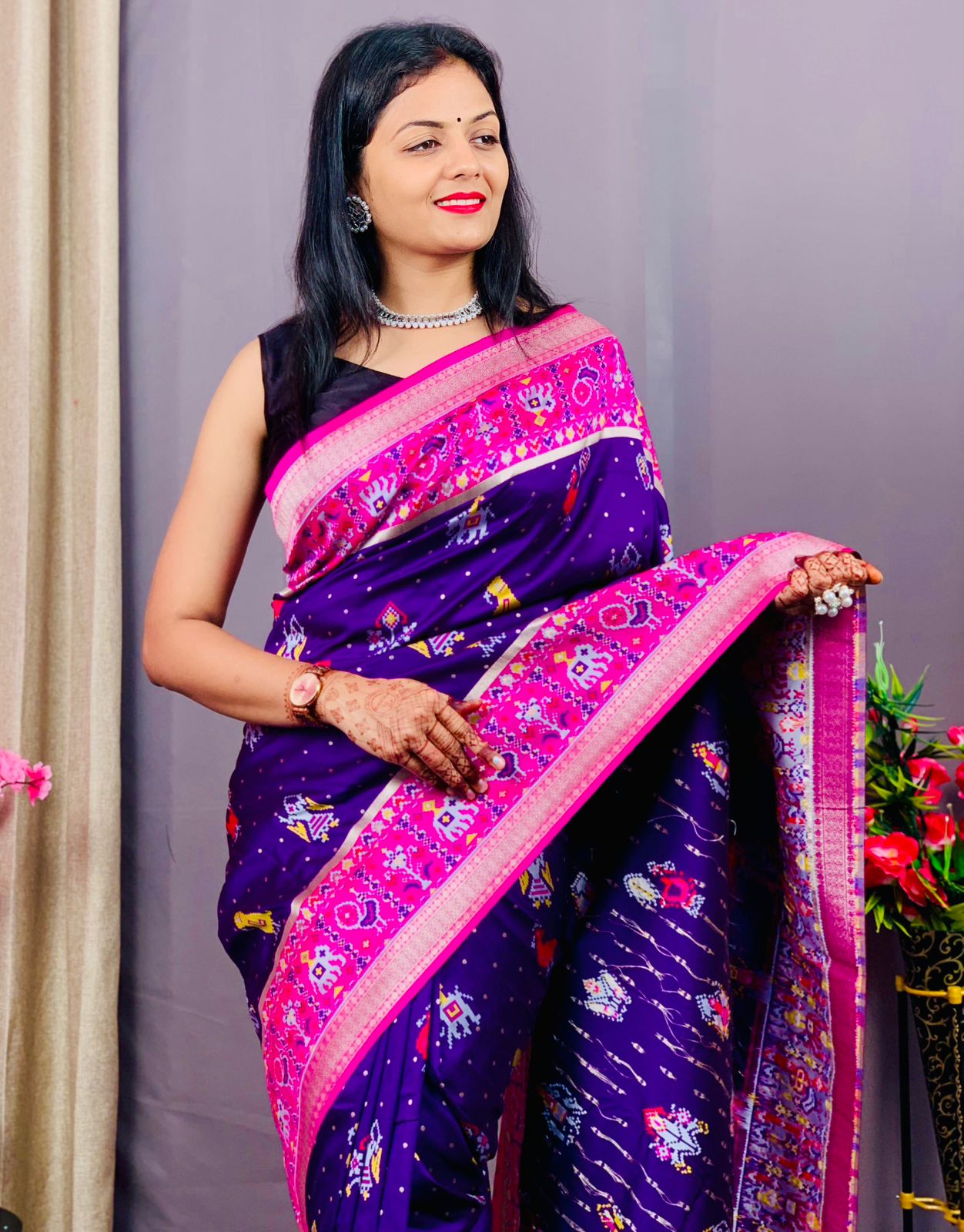 Pure Banarasi Patola Silk Rich Zari And Meenakari Weaved With Brocade Blouse Saree