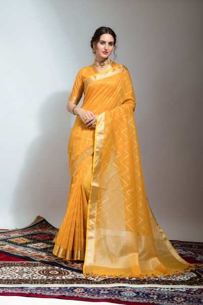 Image of Pure Linen Silk Zari Woven Lehariya Pattern With Plain Zari Pallu And Border Saree