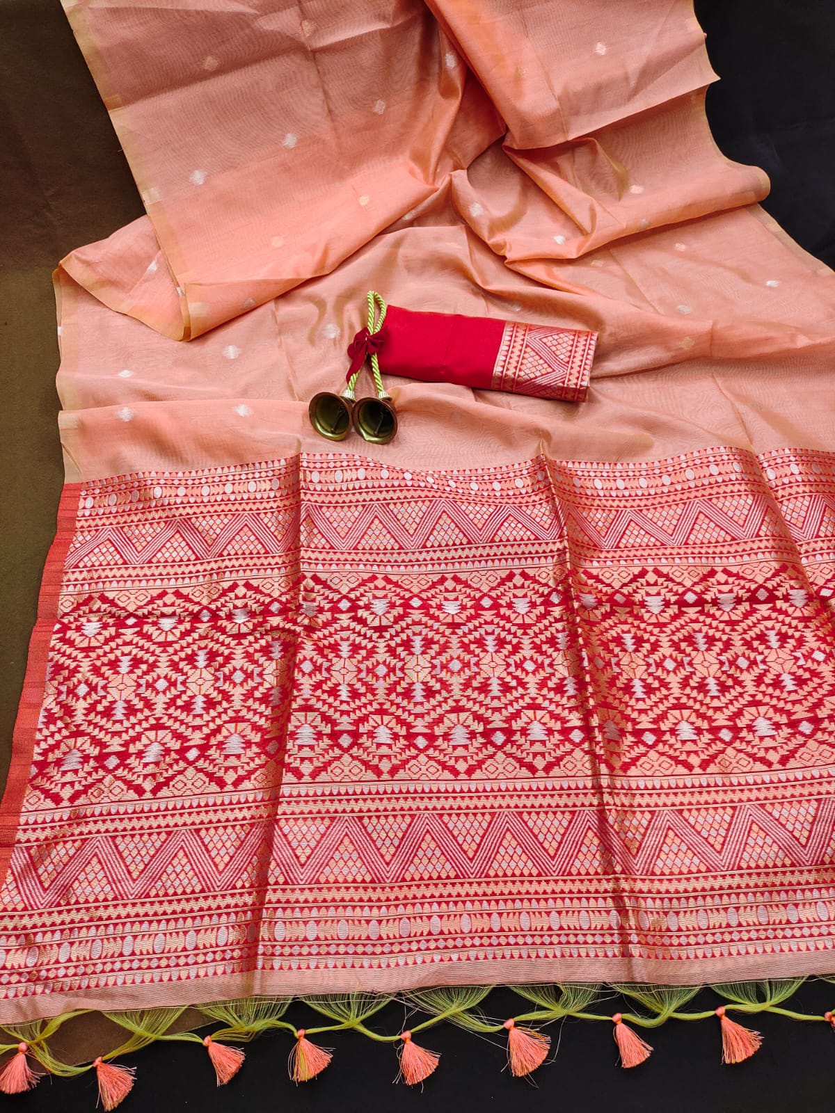 Tussar Silk Small Booti All Over With Fancy Meena Weaved Pallu Border Saree