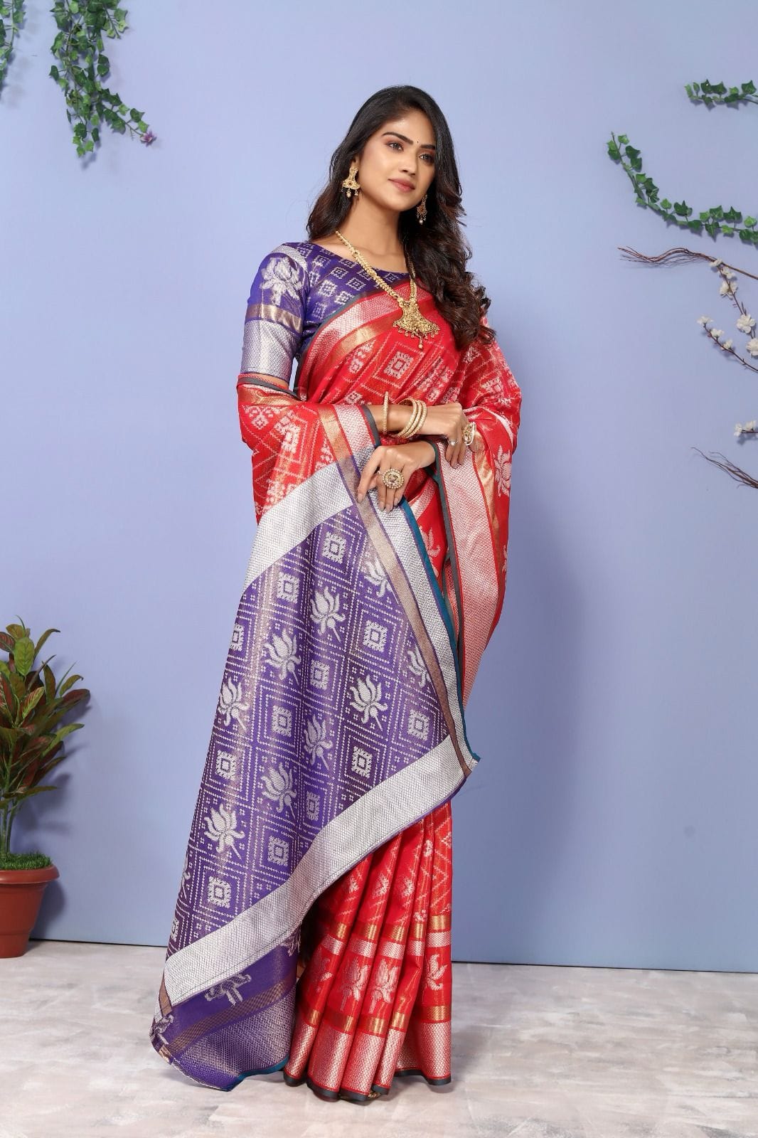 Banarasi Silk Jacquard Self Weaved With Contrast Pallu And Border Saree