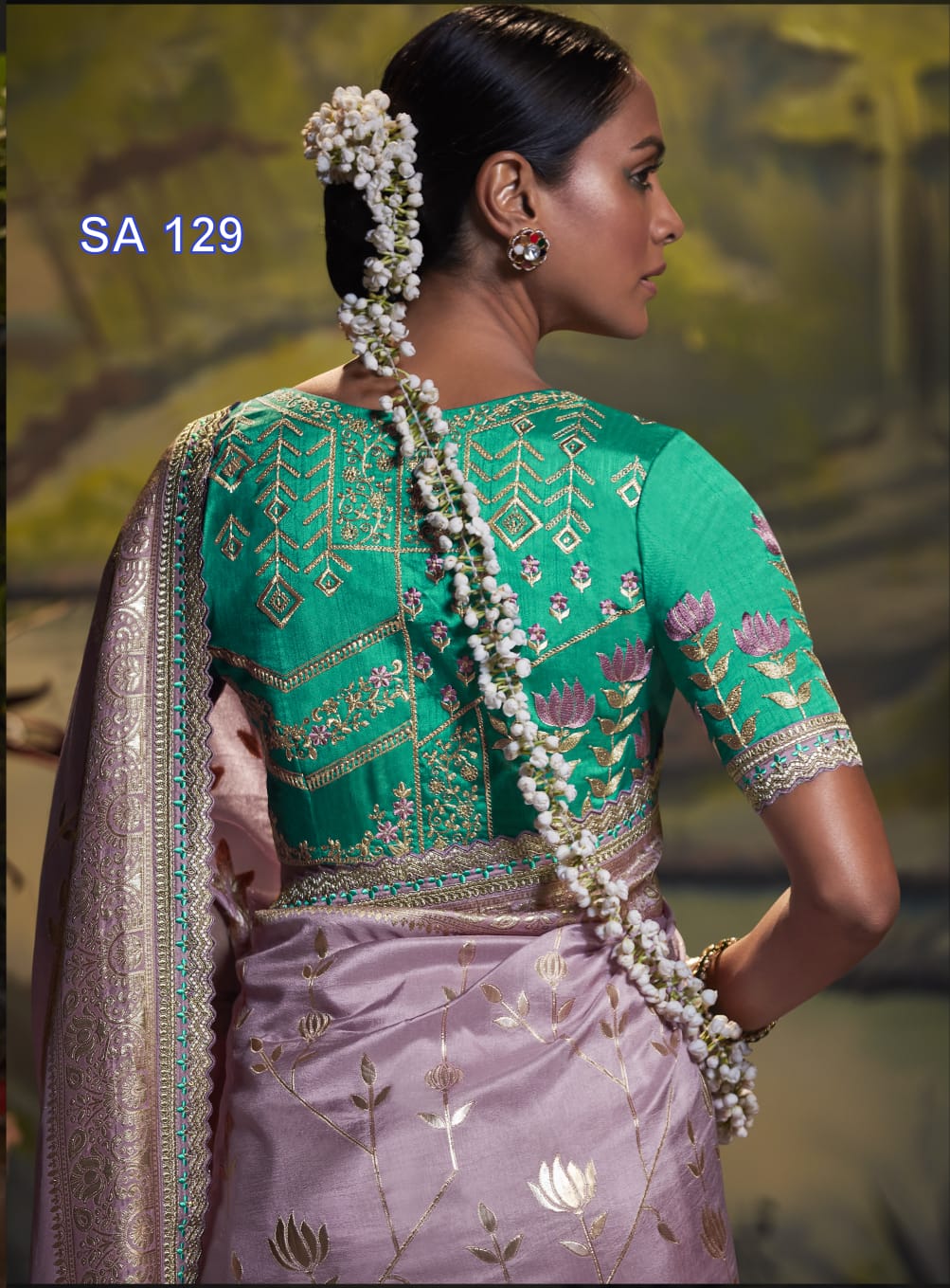 Lavender Pure Dola Silk Lehariya Zari Weaved And Zari Border Embroidered Blouse Piece Saree