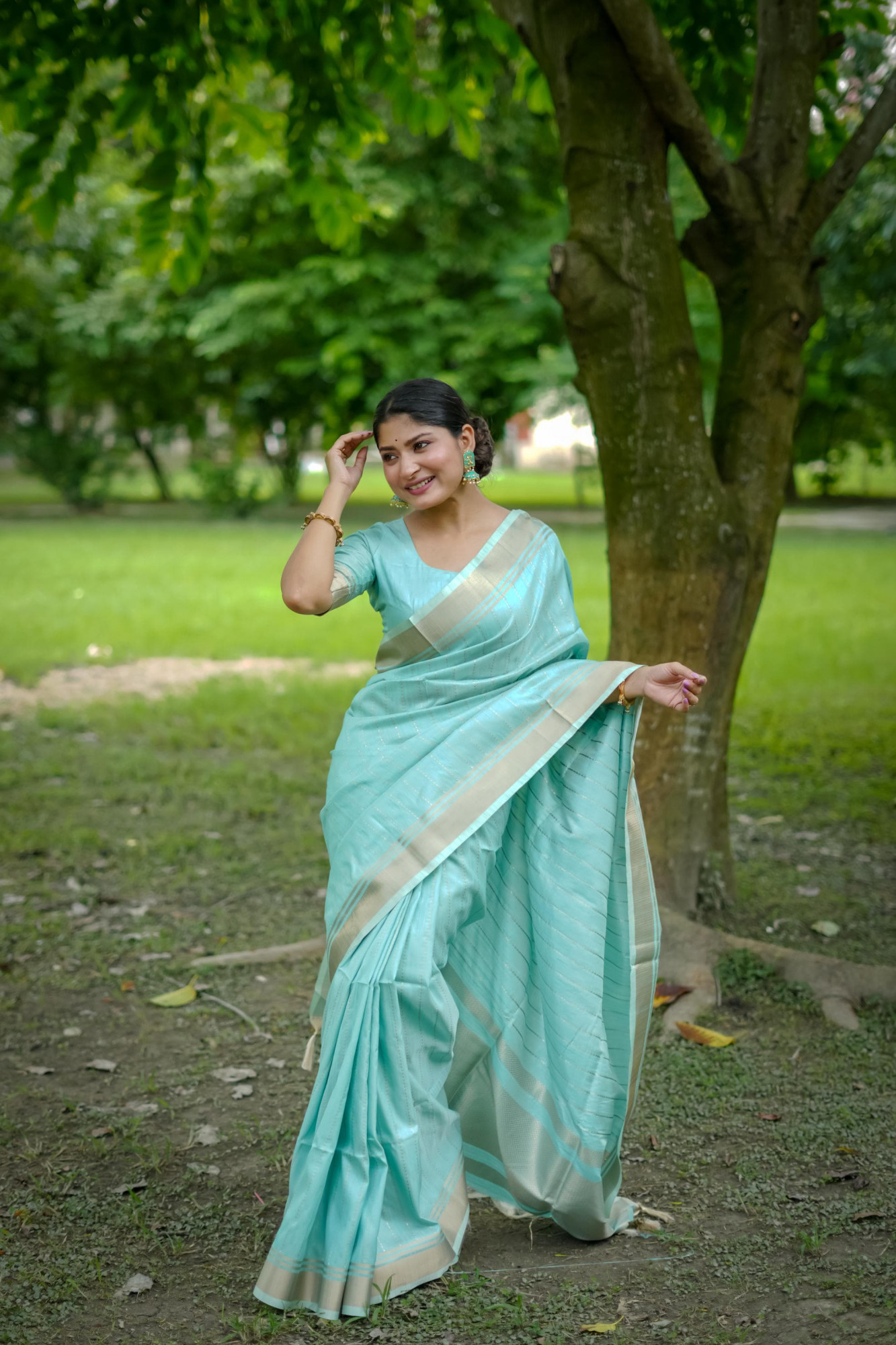 Sky Blue Banarasi Soft Silk All Over Weaved Zari Lining Rich Pallu Border Saree