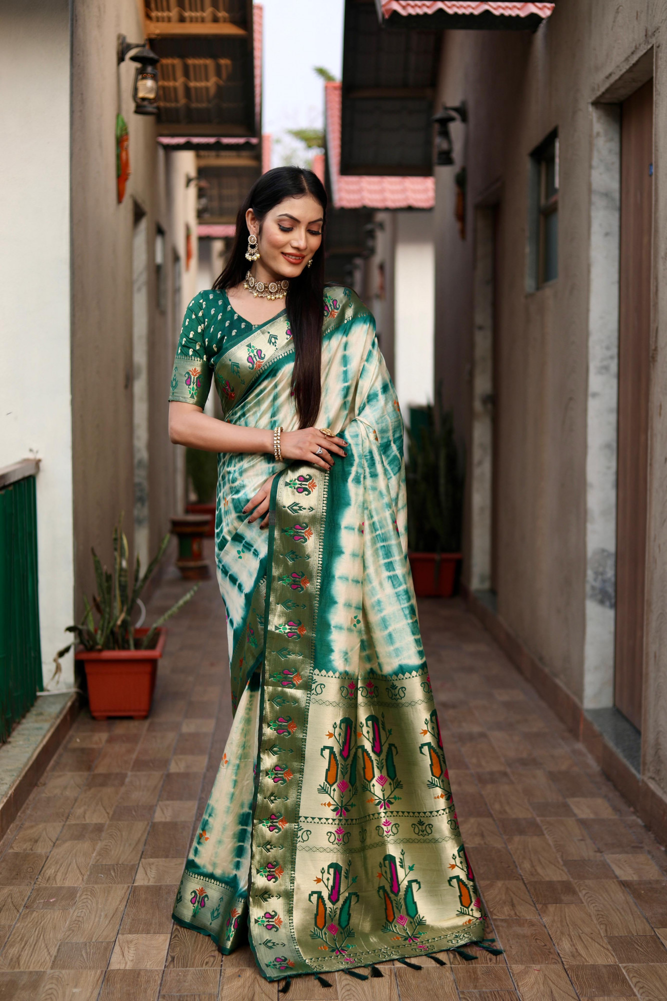 Jade Green Banarasi Silk Shibory Tie-Die Printed Rich Paithani Weaved Pallu Border Saree