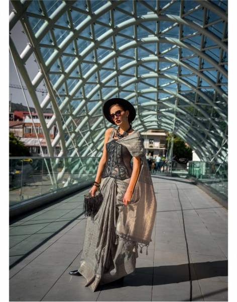 Image of Gray Pure Handloom Banarasi Silk Rich Zari Weaved Saree