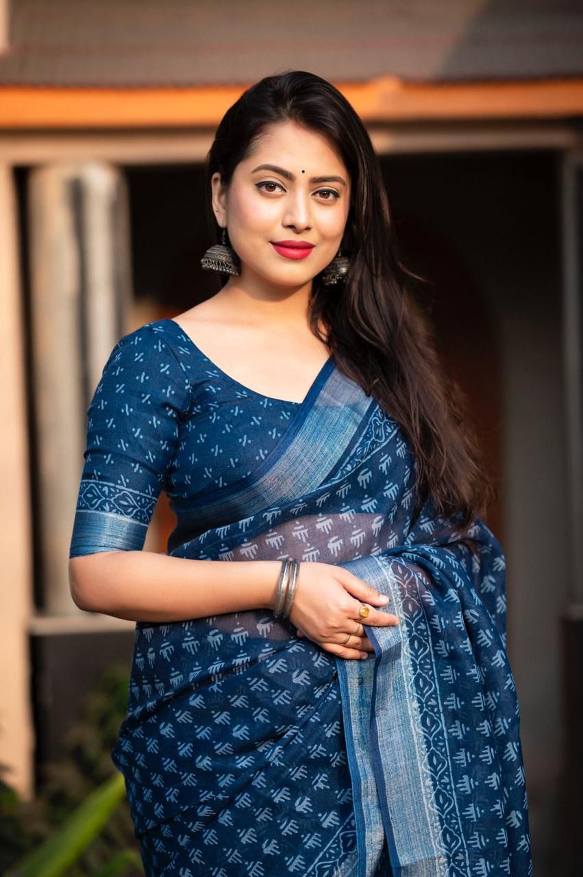 Navy Blue Pure Linen Digital Printed Zari Border Saree