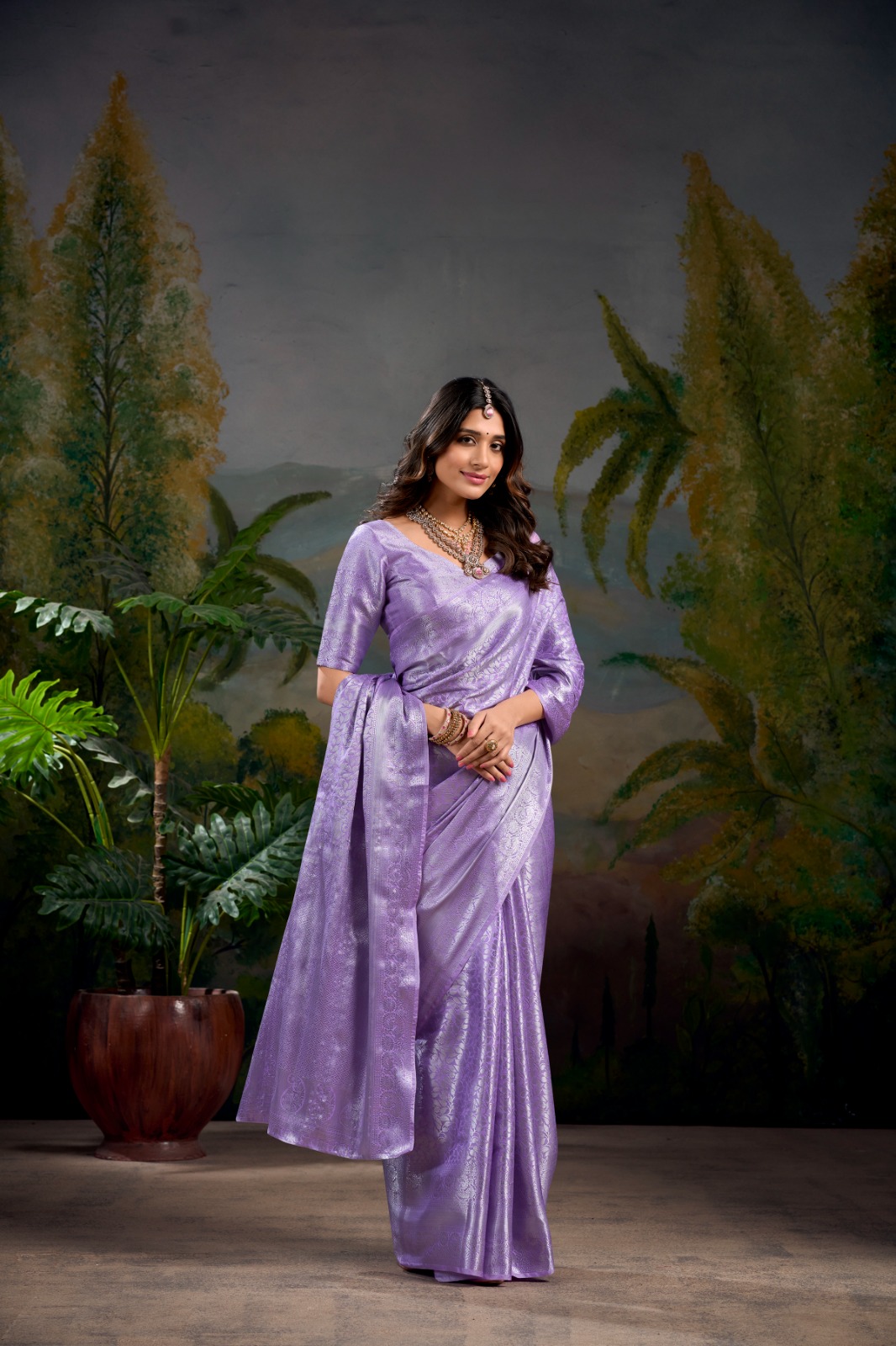 Lavender Pure Banarasi Silk All Over Rich Floral Zari Weaved Saree