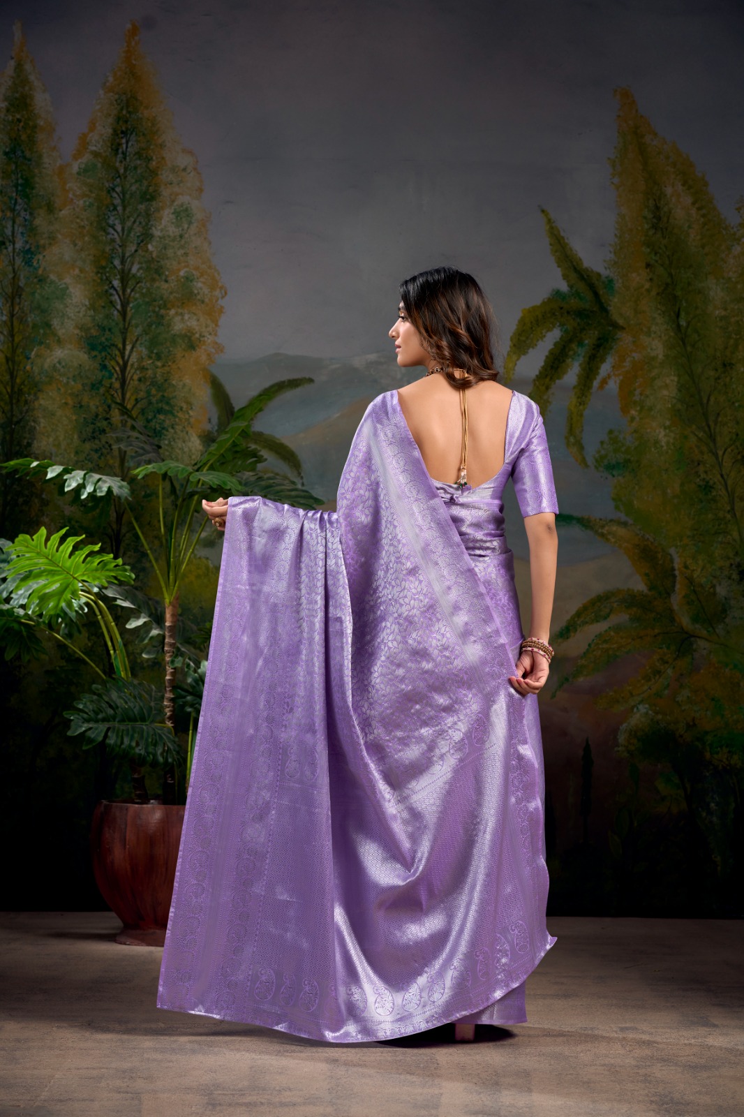 Lavender Pure Banarasi Silk All Over Rich Floral Zari Weaved Saree