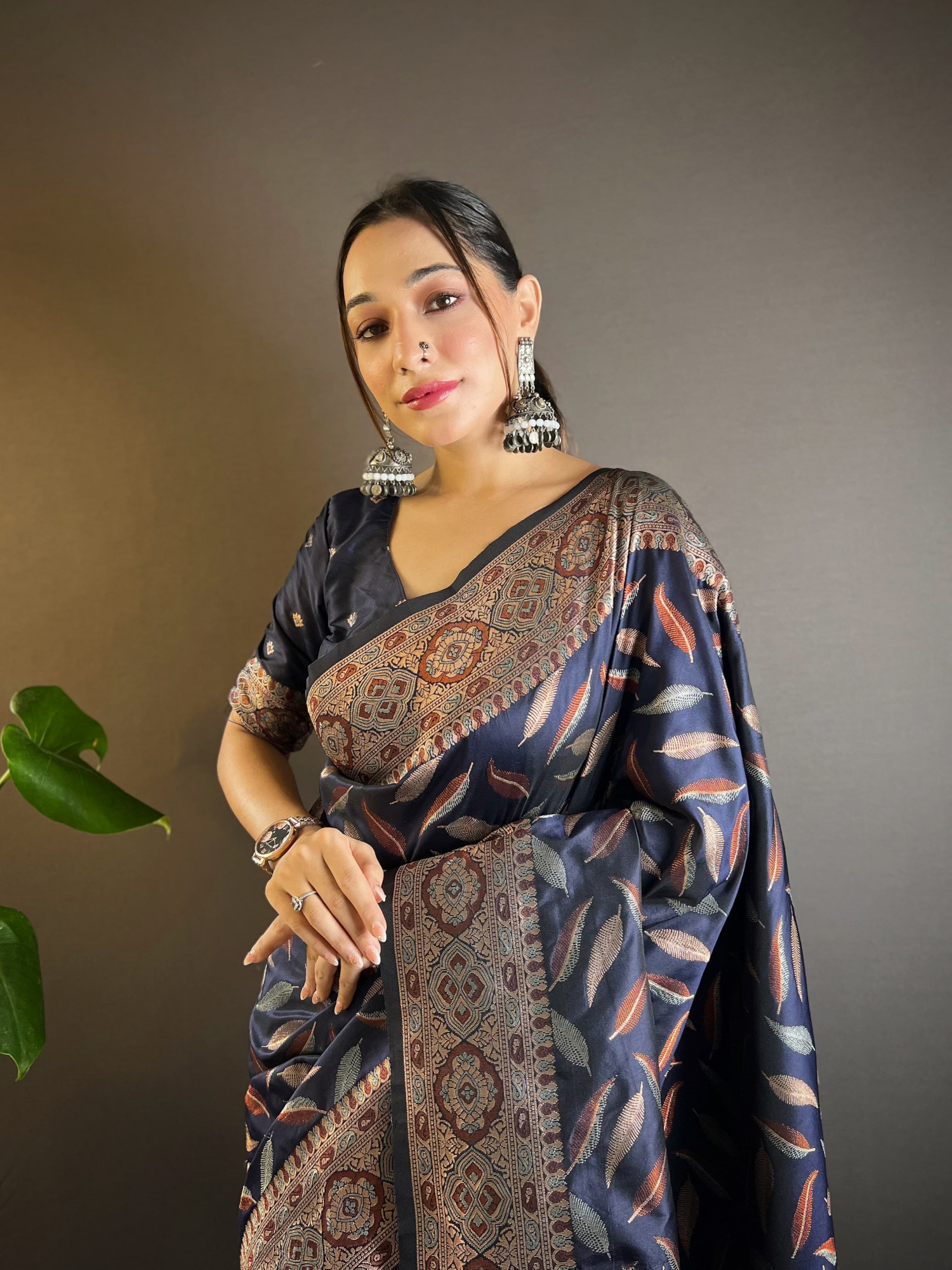 Navy Blue Banarasi Silk Zari Weaved Body Rich Pallu Border Saree