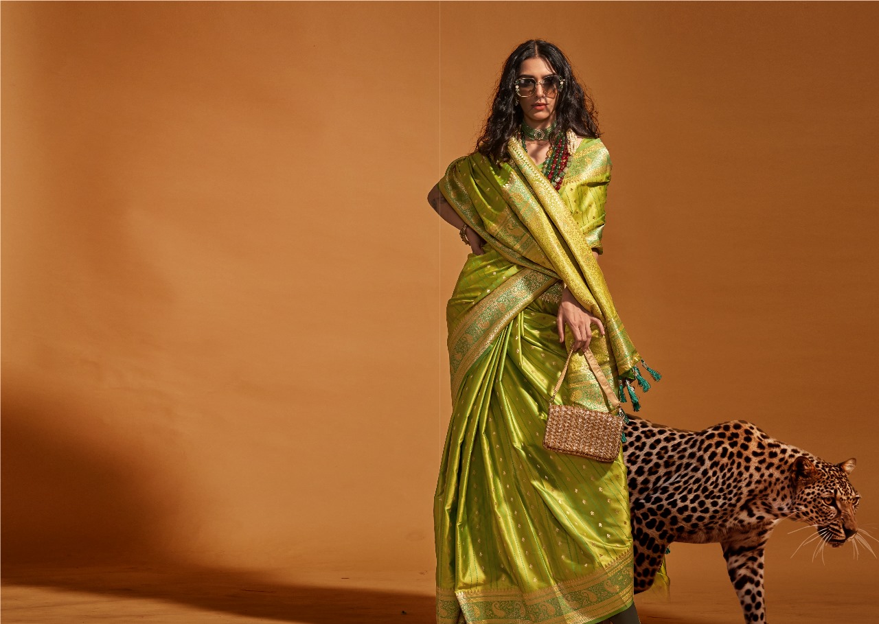 Mehendi Green Pure Banarasi Satin Handloom Zari Weaving Silk Saree