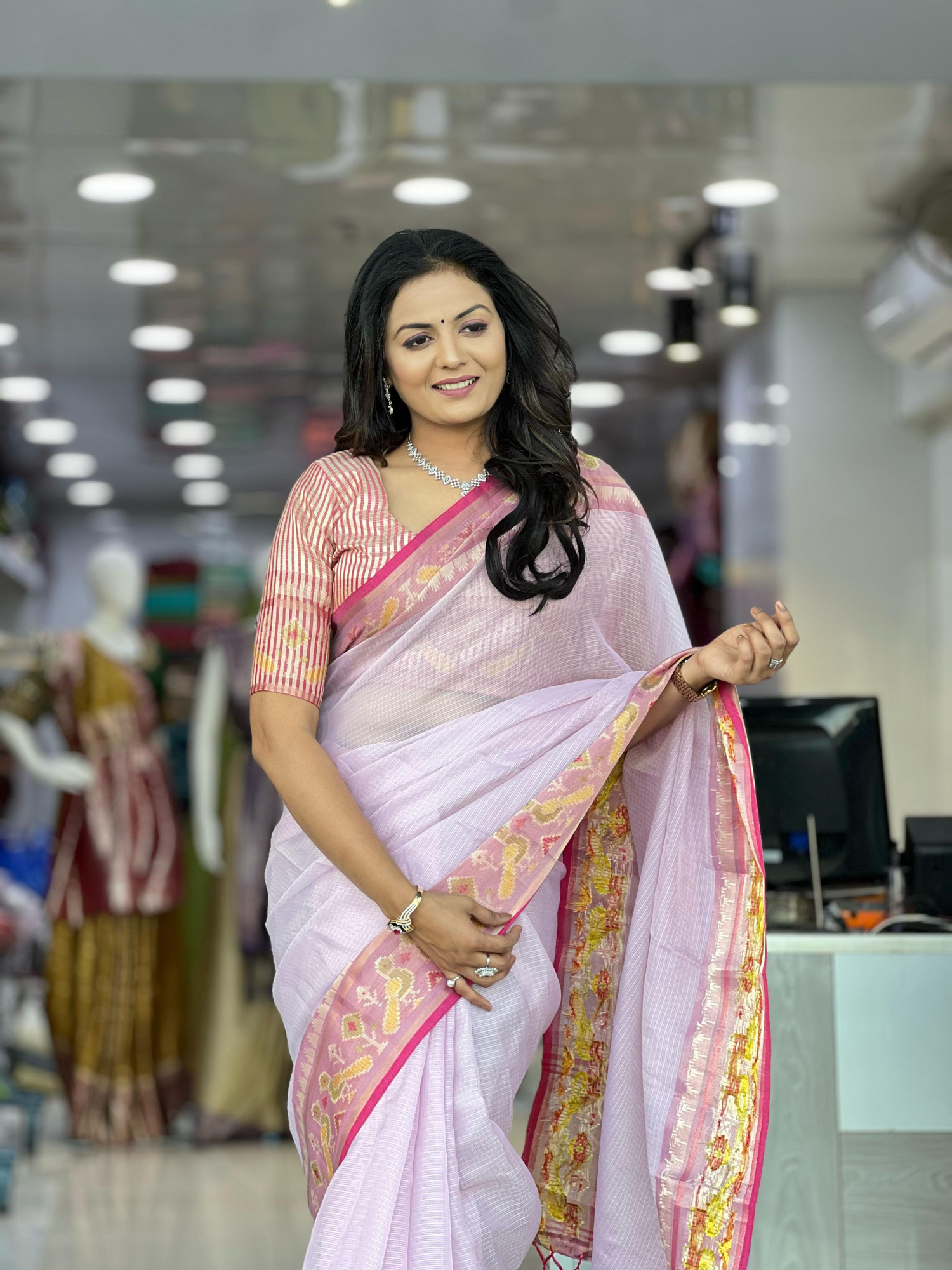 Lavender Pure Cotton Kota Doriya Patola Weaved Border Saree