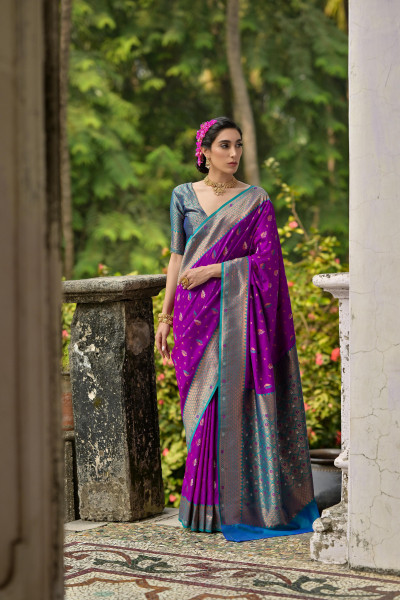 Image of Purple Pure Banarasi Silk Zari Meena Weaved Body Contrast Pallu Border Saree