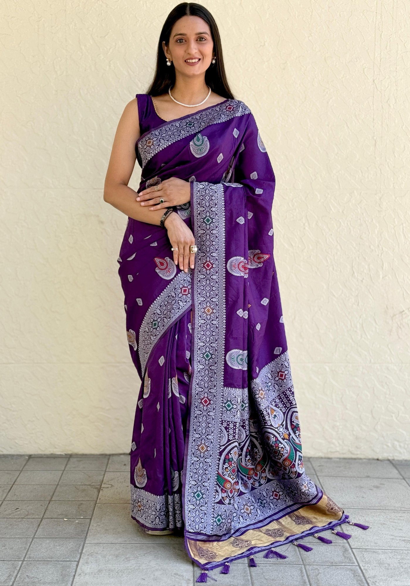 Indigo Pure Muslin Silk Rich Meenakari Weaved Body Pallu Border Saree