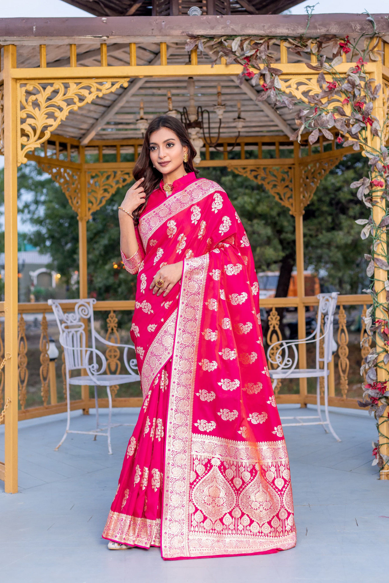 Raani Pure Mushroo Banarasi Satin Silk Rich All Over Zari Weaved Saree
