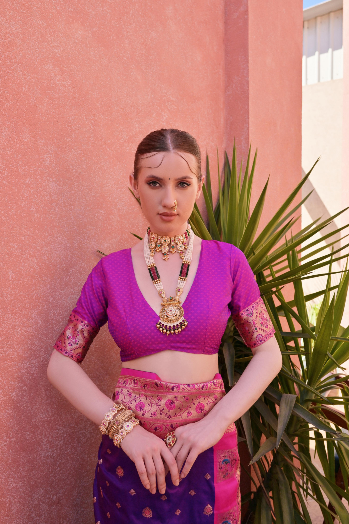 Indigo Pure Banarasi Paithani Silk Zari Weaved Booti Rich Weaved Pallu Border Saree