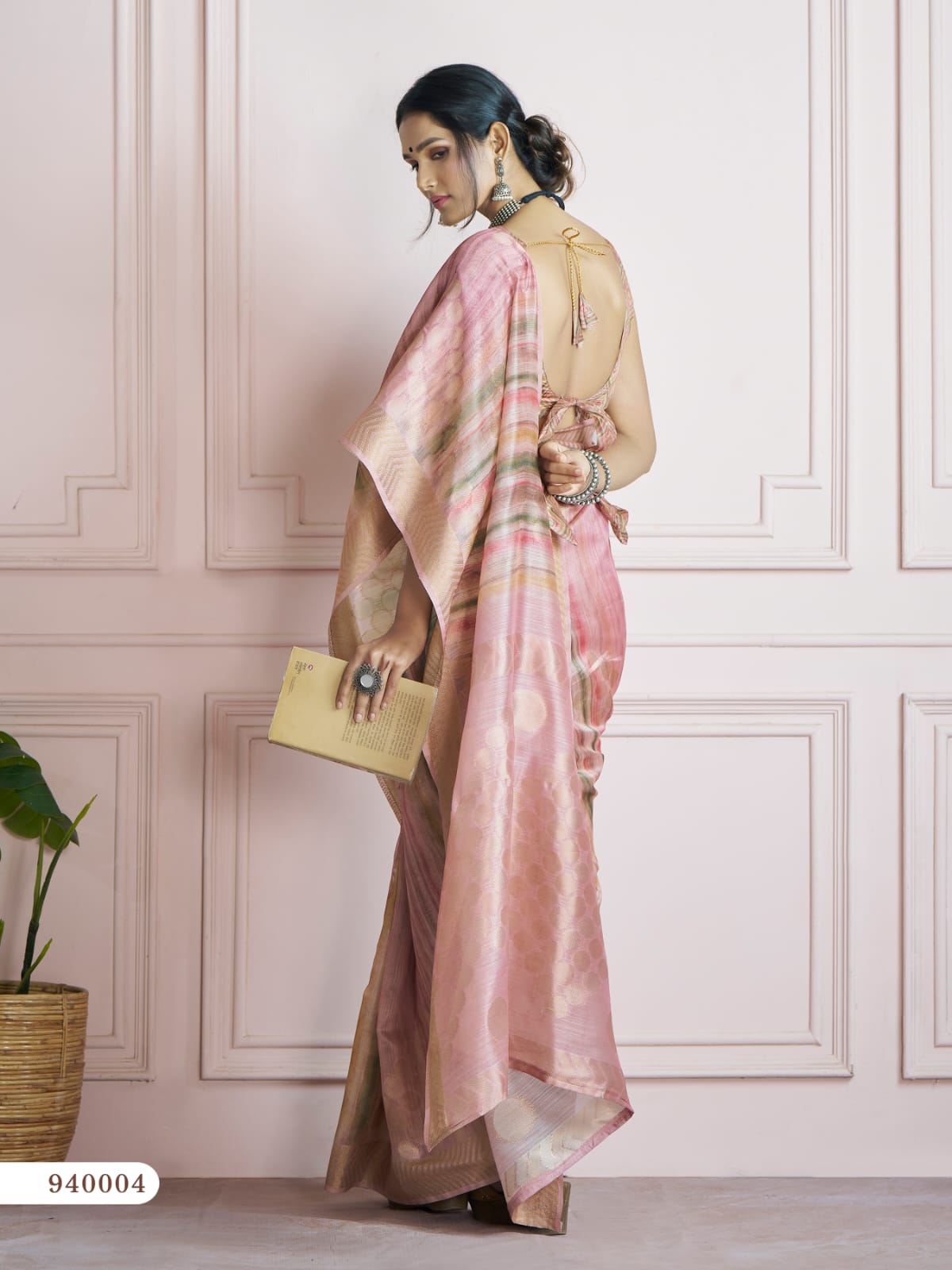 Pink Shaded Pure Handloom Khadi Silk Digital Printed Saree