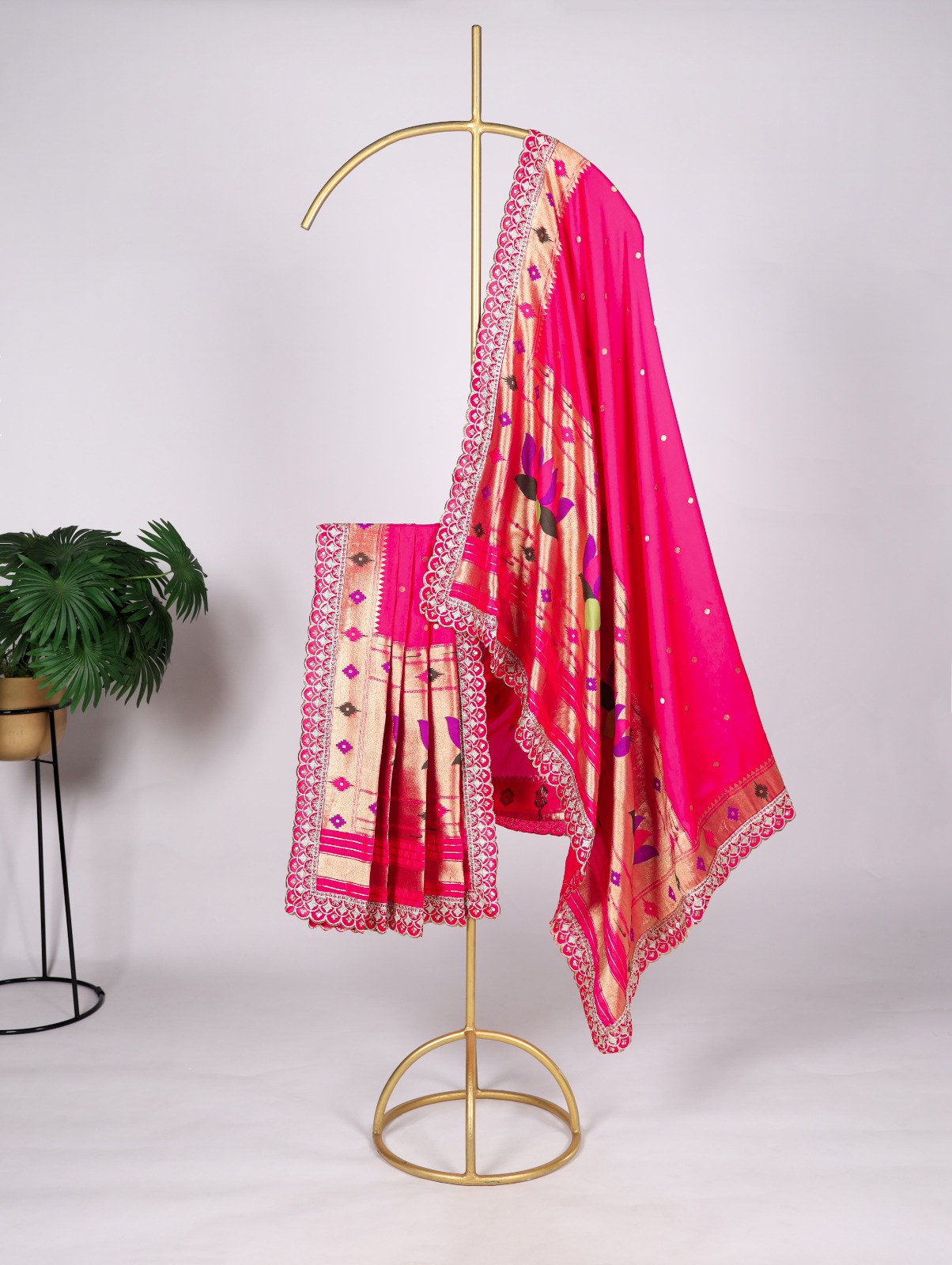 Raani Banarasi Paithani Silk Jacquard Weaved Sequence Thread Work Dupatta