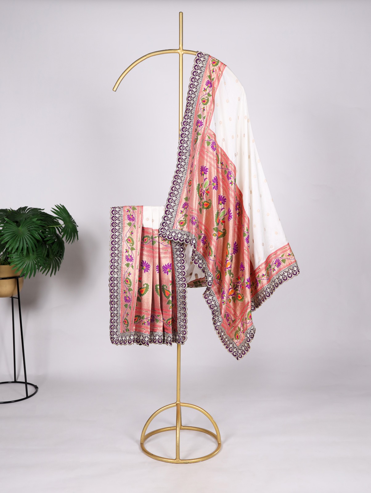 Off-White Banarasi Paithani Silk Jacquard Weaved Sequence Thread Work Dupatta