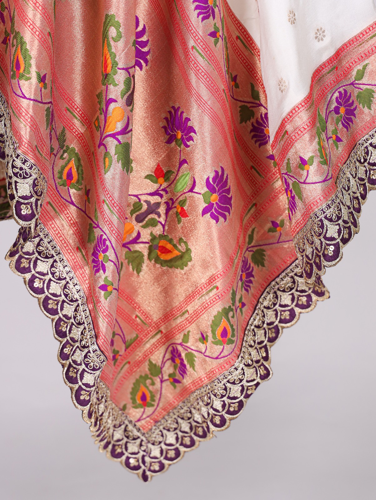 Off-White Banarasi Paithani Silk Jacquard Weaved Sequence Thread Work Dupatta