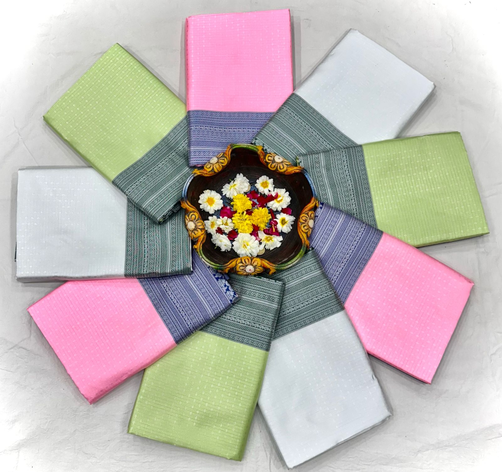 Pink Banarasi Soft Silk Rich Zari Weaved All Over Contrast Pallu Border Saree