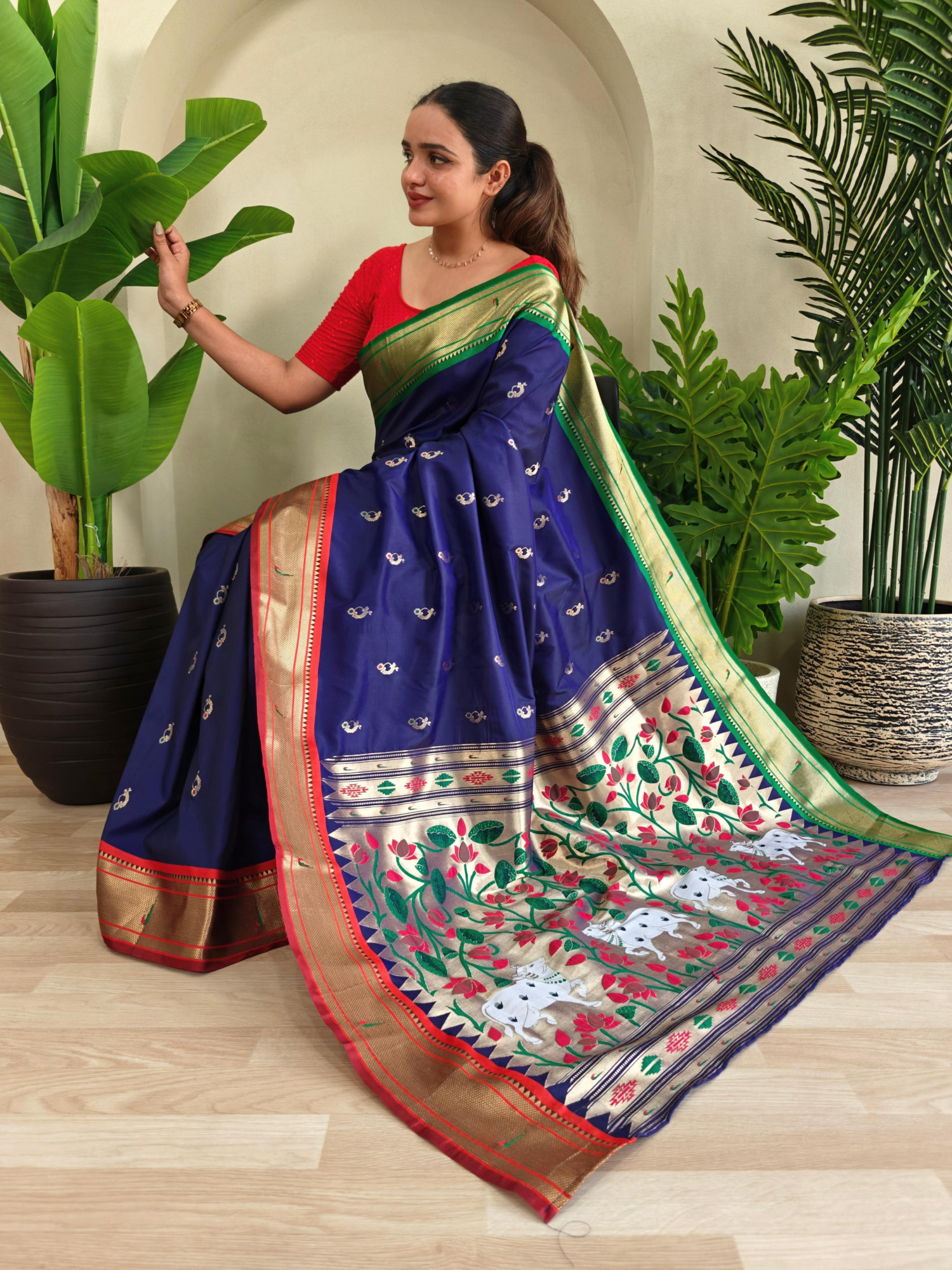 Navy Blue Banarasi Silk Pichwai Paithani Weaved Body Pallu Ganga Jamuni Border Saree