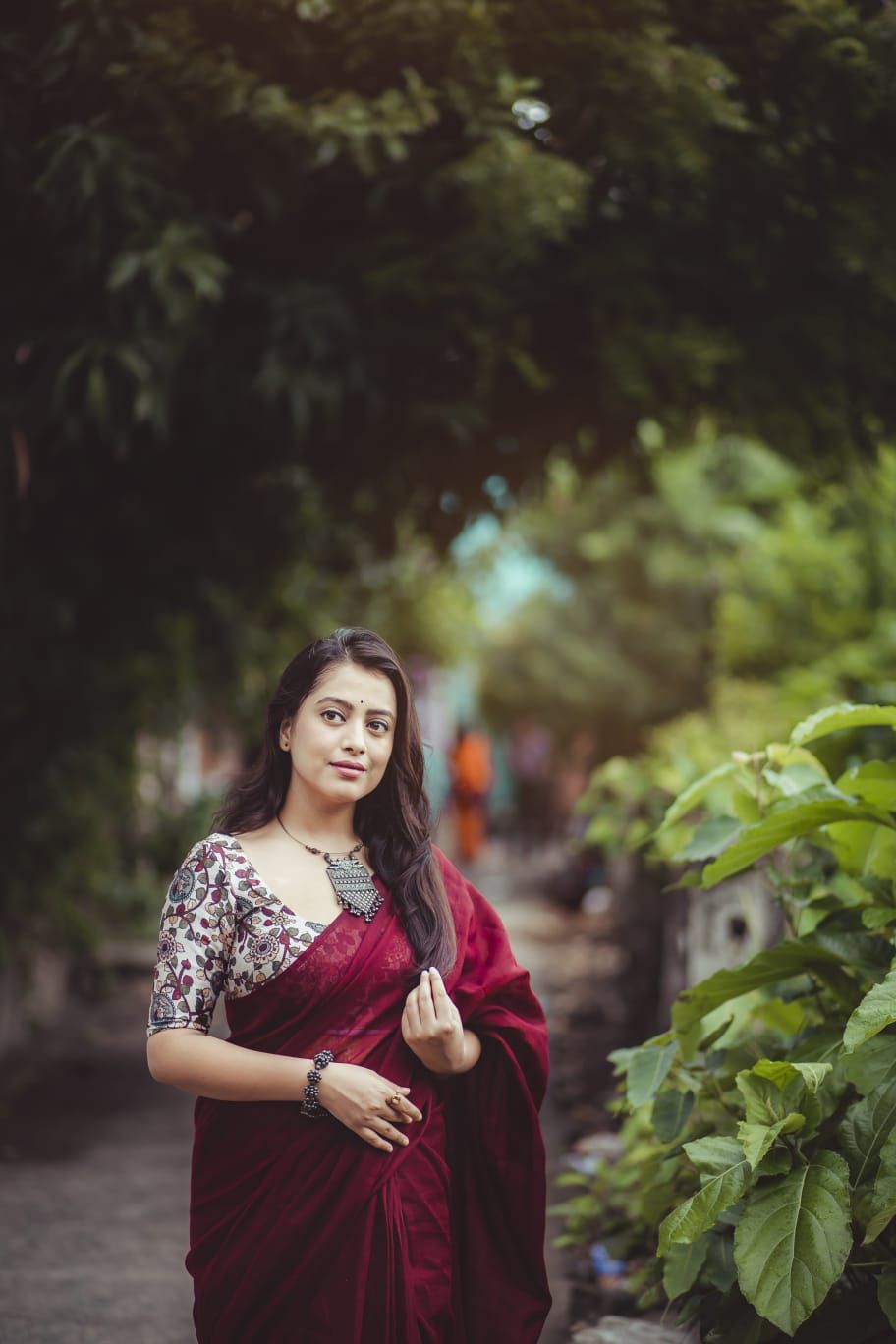 Wine Pure Solid Soft Linen Saree Comes With Printed Crape Blouse