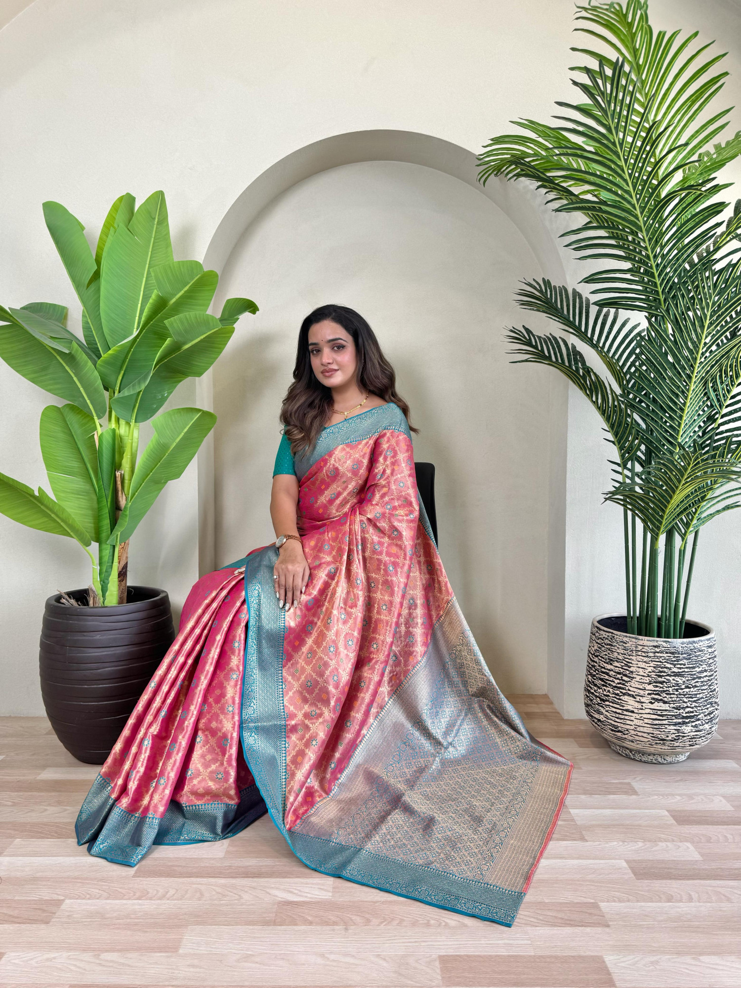 Magenta Pure Tissue Silk Zari Meenakari Weaved Jaal Body Saree