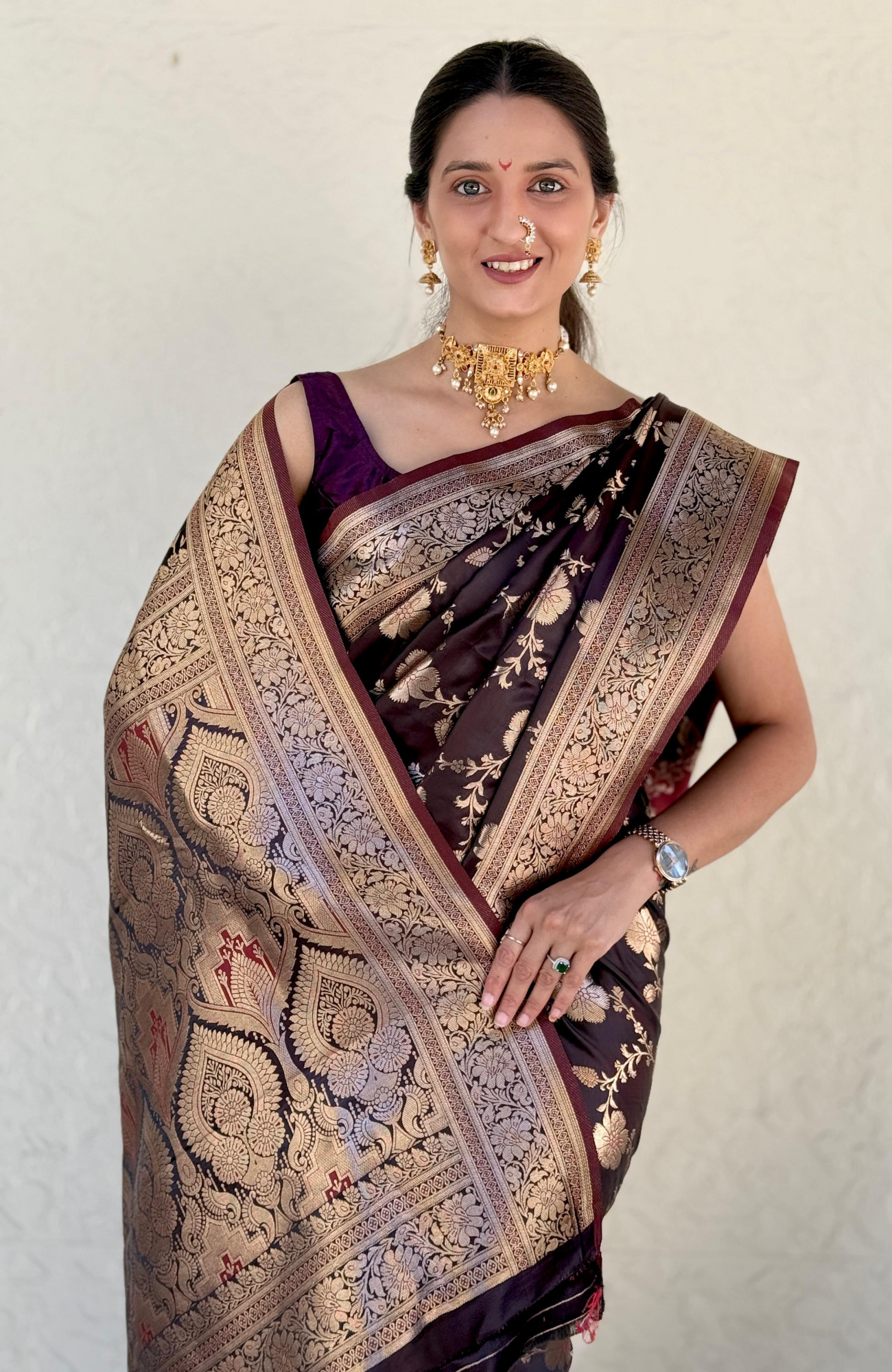 Coffee Brown Pure Banarasi Silk Rich Gold Zari Weaved Body Pallu Border Saree