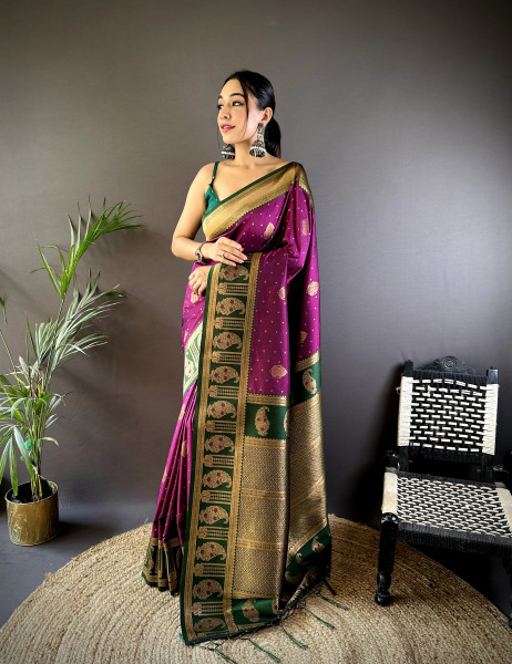 Image of Purple Pure Banarasi Silk Rich Zari Weaved Pallu Border Saree