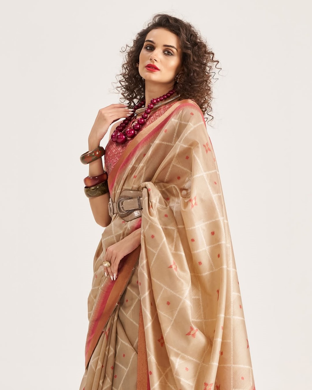Cream Tussar Patan Patola All Over Jacquard Weaved Check Rich Pallu Border Saree