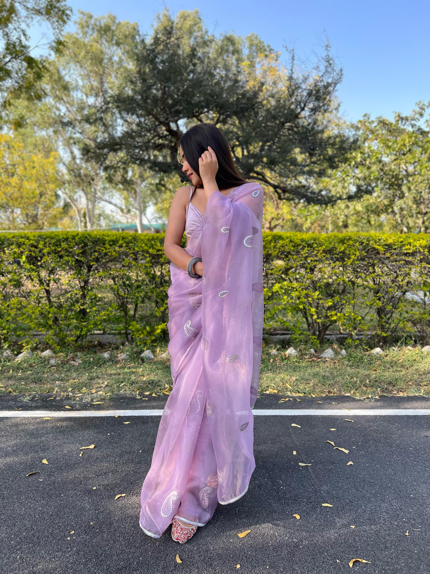 Lavender Organza Silk All Over Resham Gota Thread Work Saree