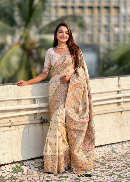 Image of Ivory Pure Pashmina Silk Rich Zari Meenakari Weaved Body Pallu Border Saree